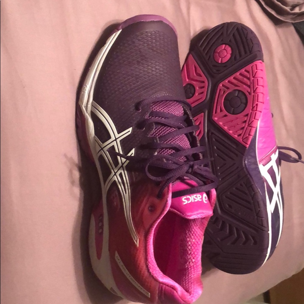 Asics Gel resolution women’s size 11.